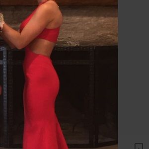 Red sherri hill prom dress